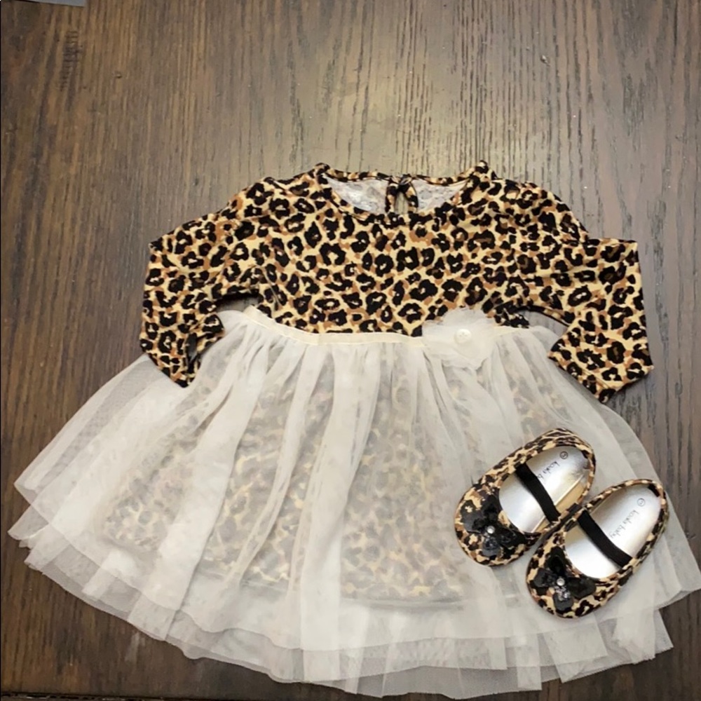 Girls 12 month dress with matching dress shoes